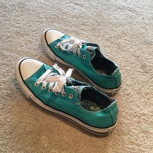 Teal Converse <3